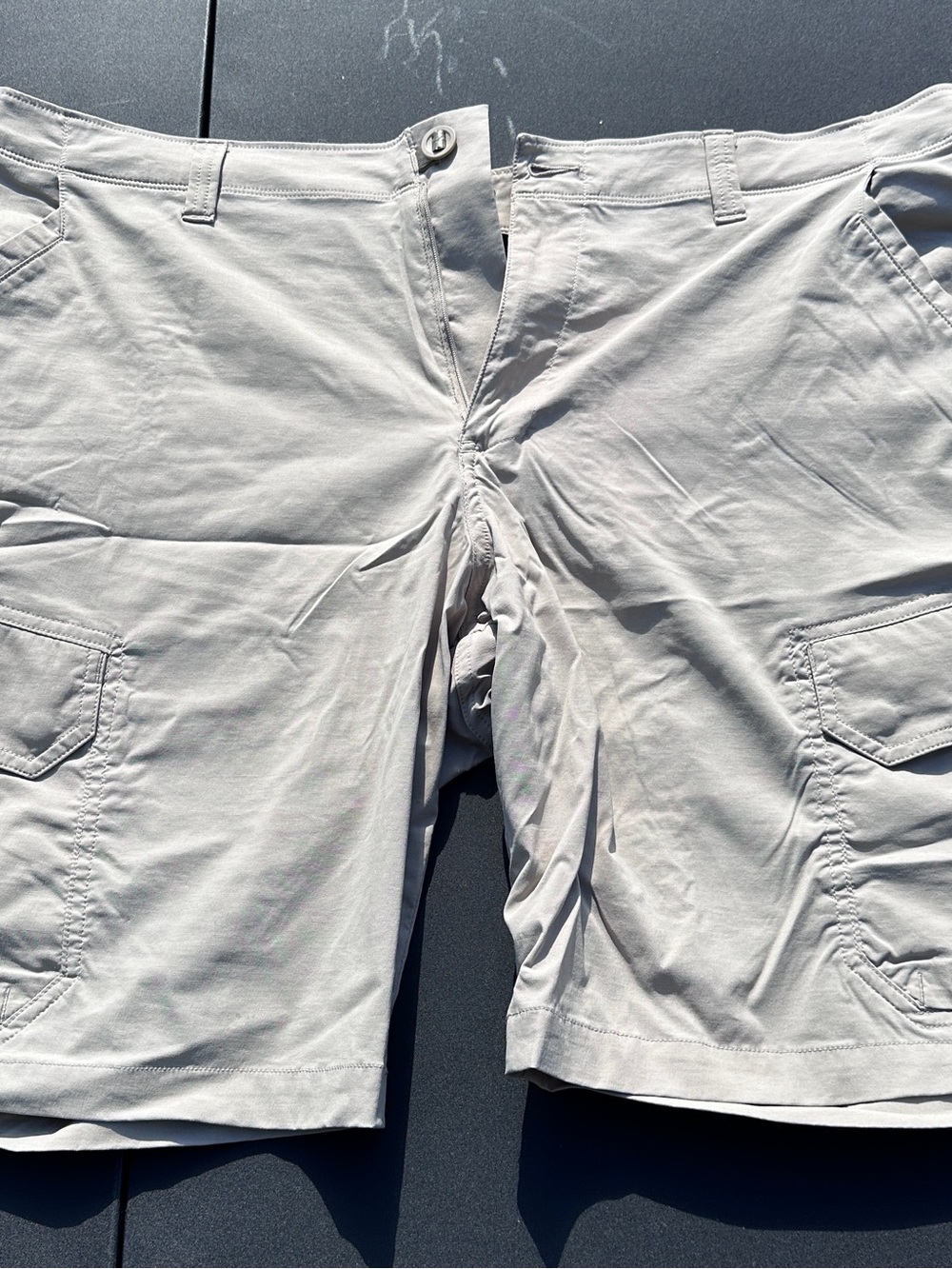 Under Armour Men's Cargo Shorts in Light Tan